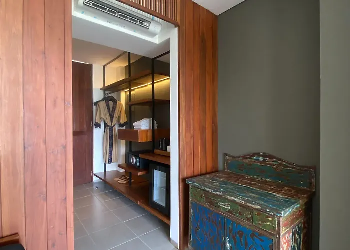 Dialoog Hotel Seminyak